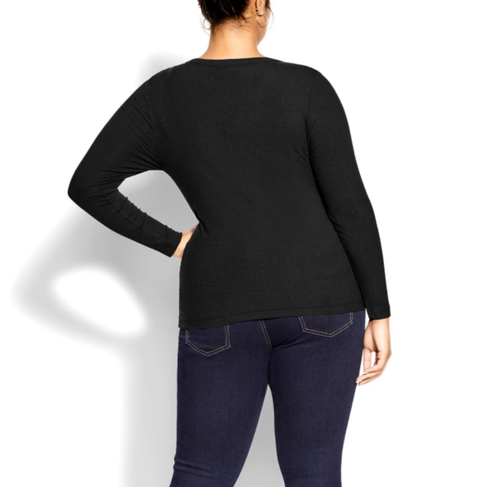 NWT Top Button L/S - Picture 2 of 2